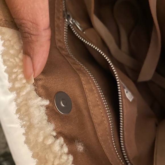 NEVER USED TELFAR X UGG COLLAB MEDIUM BAG - Picture 9 of 11